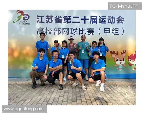 武汉网球队灵活性揭秘:网球巨献背后的训练与策略分析 武汉网球队灵活性揭秘:网球巨献背后的训练与策略分析