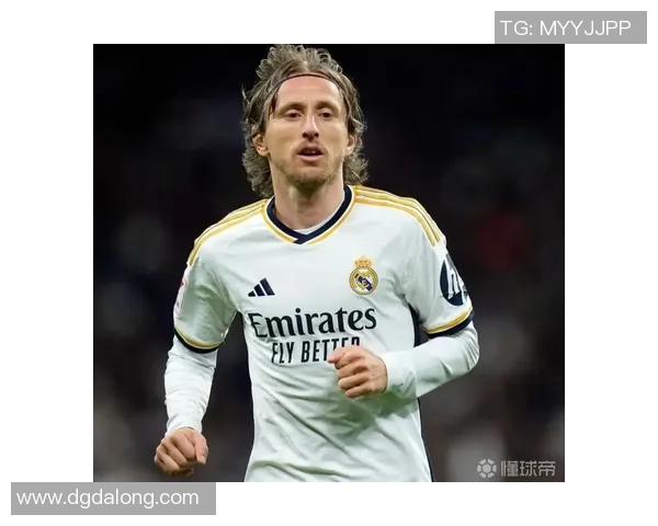 足球明星马尾造型大揭秘视频引发热议网友纷纷模仿秀出个性风格 足球明星马尾造型大揭秘视频引发热议网友纷纷模仿秀出个性风格