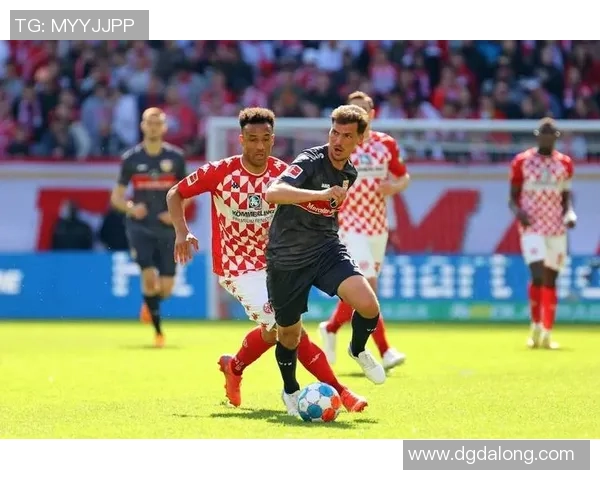 独家分析：深圳足球队的战术对比